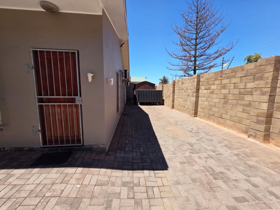Commercial Property for Sale in Vredenburg Western Cape